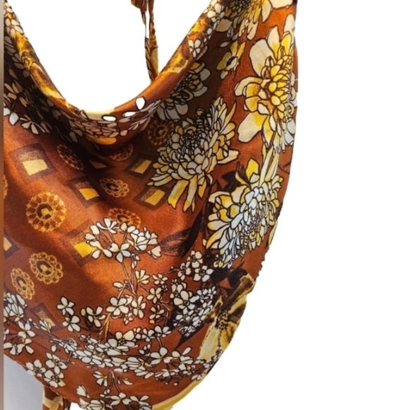 J is for Justify crop top floral pattern copper color baby tee fall cropped top - Picture 8 of 16